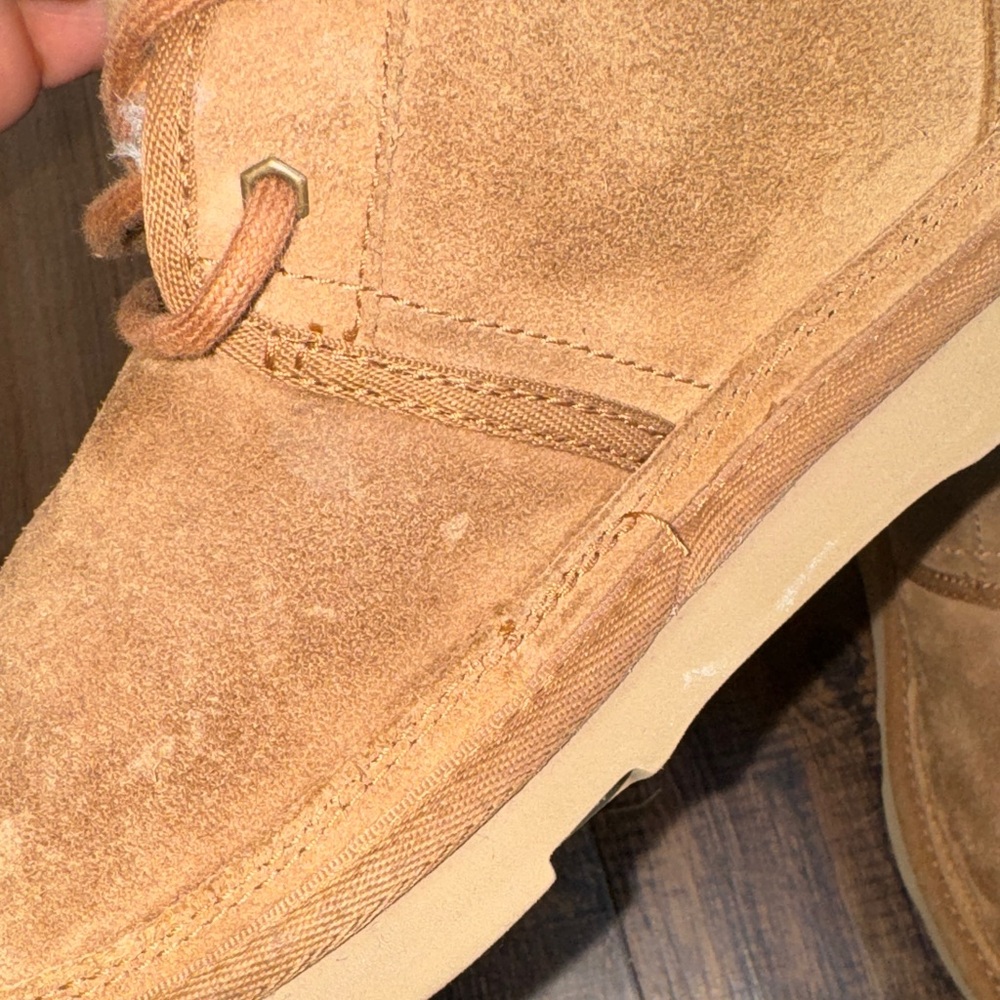 UGG Kids  Neumell ll tan boots - Picture 15 of 16